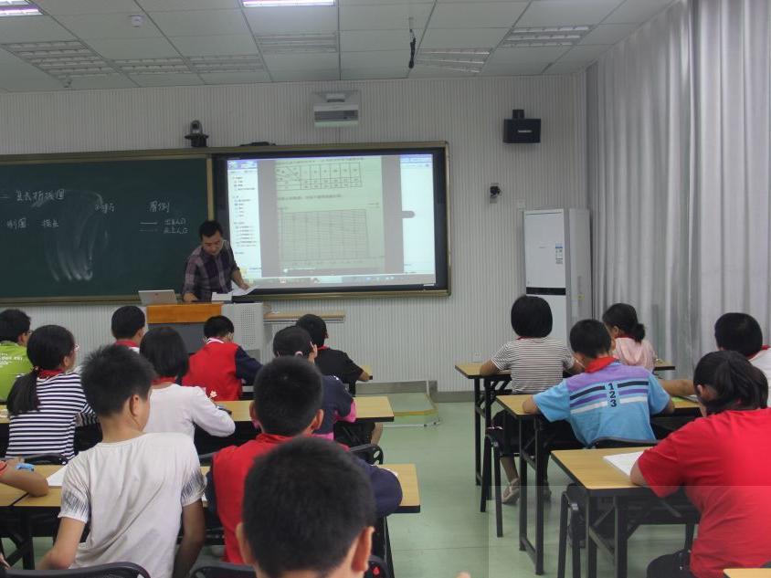 學校多媒體教室投屏 學校多媒體教室投屏