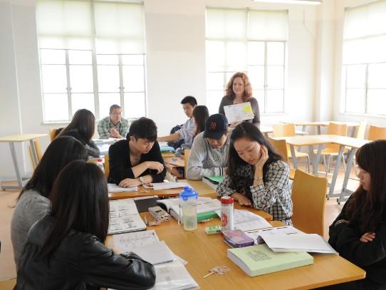 中英智慧教育的總部在哪 中英智慧教育開設了哪些課程