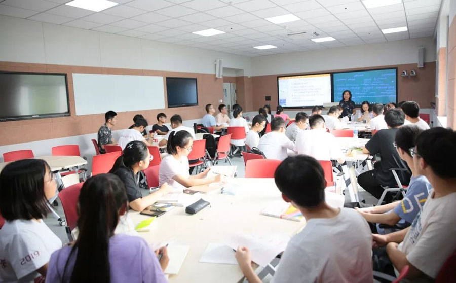 無線投屏讓教學(xué)中師生互動成為常態(tài)